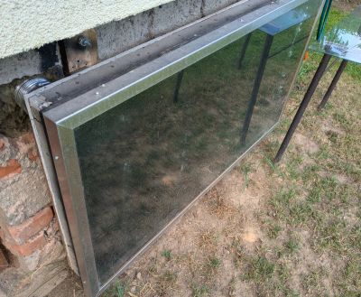 Przykład mniejszego, testowego kolektora powietrznego typu siatkowego.